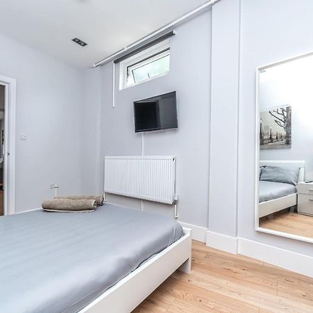 Modern Apartment In East 런던 외부 사진