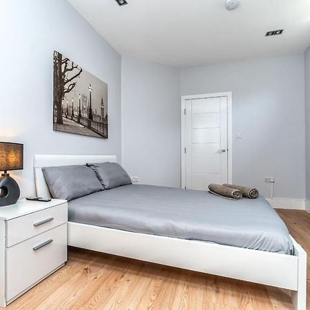 Modern Apartment In East 런던 외부 사진